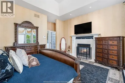 490 Shoreview Windsor ON N8P 1M7