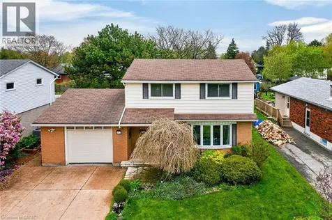167 Darlington Drive Hamilton ON L9C 2M4