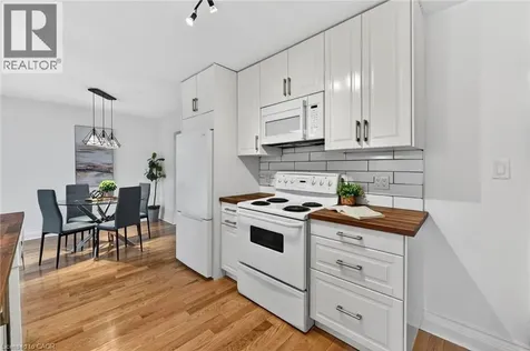 167 Darlington Drive Hamilton ON L9C 2M4