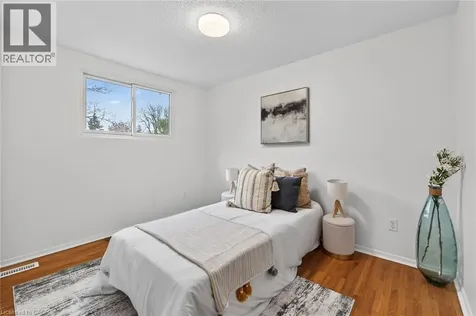 167 Darlington Drive Hamilton ON L9C 2M4