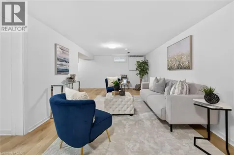 167 Darlington Drive Hamilton ON L9C 2M4