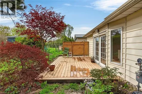 167 Darlington Drive Hamilton ON L9C 2M4