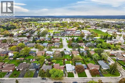 167 Darlington Drive Hamilton ON L9C 2M4