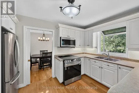 321 Glenbrook Drive Midland ON L4R 5G4