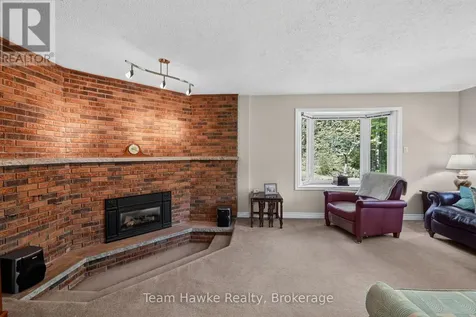 321 Glenbrook Drive Midland ON L4R 5G4