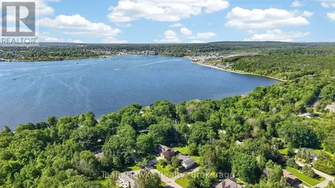 321 Glenbrook Drive Midland ON L4R 5G4