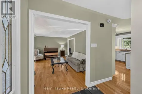 321 Glenbrook Drive Midland ON L4R 5G4