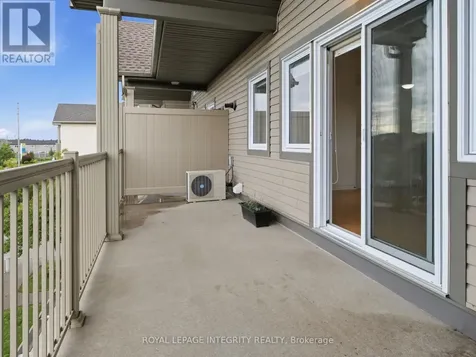 105 Fraser Fields Way Ottawa ON K2J 5V1