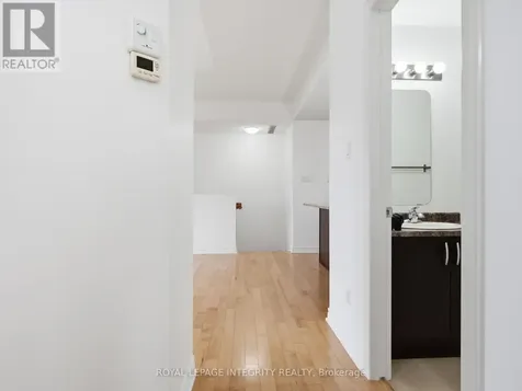 105 Fraser Fields Way Ottawa ON K2J 5V1