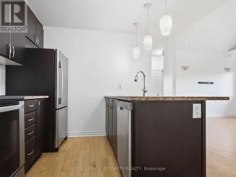 105 Fraser Fields Way Ottawa ON K2J 5V1