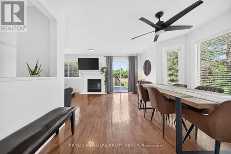 45 Birchbank Crescent Ottawa ON K2M 2J8