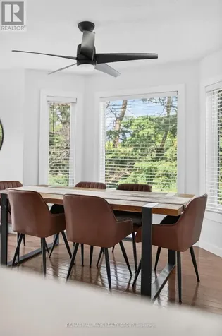 45 Birchbank Crescent Ottawa ON K2M 2J8