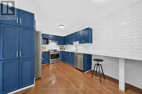 45 Birchbank Crescent Ottawa ON K2M 2J8