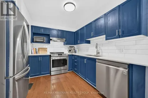45 Birchbank Crescent Ottawa ON K2M 2J8