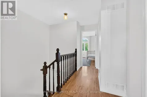 45 Birchbank Crescent Ottawa ON K2M 2J8