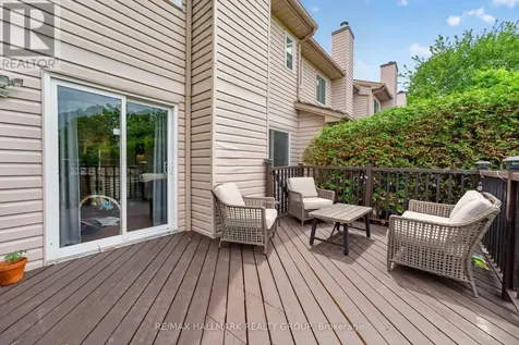 45 Birchbank Crescent Ottawa ON K2M 2J8