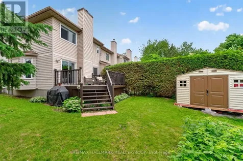 45 Birchbank Crescent Ottawa ON K2M 2J8