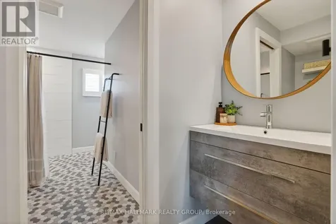1583 Maxime Street Ottawa ON K1B 3K9