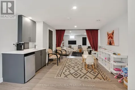 1583 Maxime Street Ottawa ON K1B 3K9