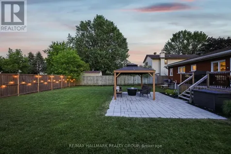1583 Maxime Street Ottawa ON K1B 3K9