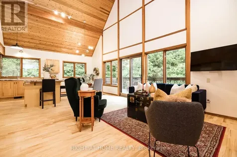 1828 Burnt Lands Road Ottawa ON K0A 1L0