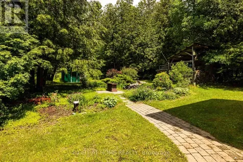 1828 Burnt Lands Road Ottawa ON K0A 1L0