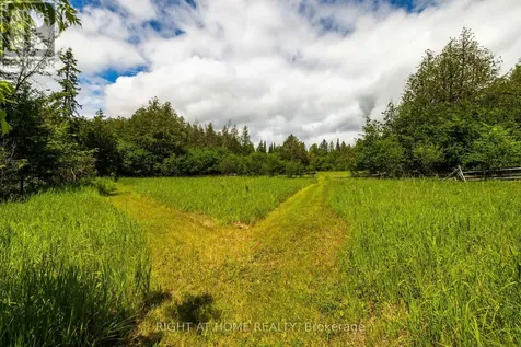 1828 Burnt Lands Road Ottawa ON K0A 1L0