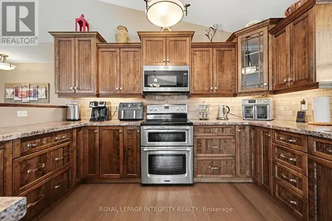 165 Bristow Drive Montague ON K7A 5B8