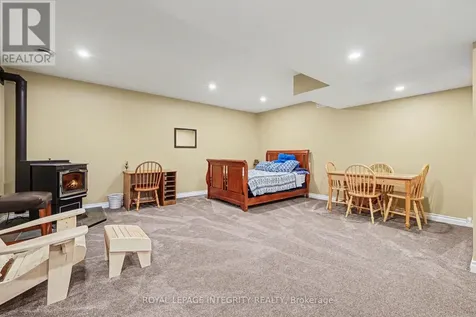 165 Bristow Drive Montague ON K7A 5B8