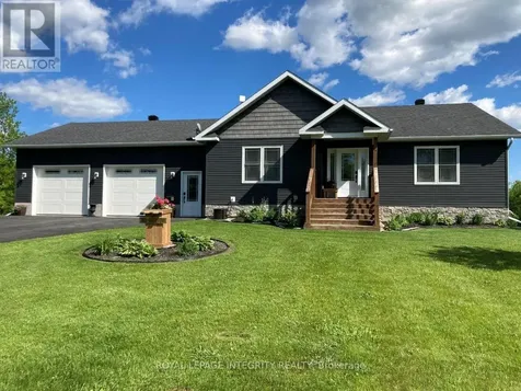 165 Bristow Drive Montague ON K7A 5B8