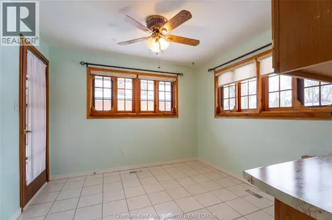 15 Detroit Drive Chatham ON N7M 2M2