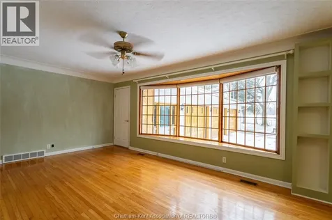 15 Detroit Drive Chatham ON N7M 2M2