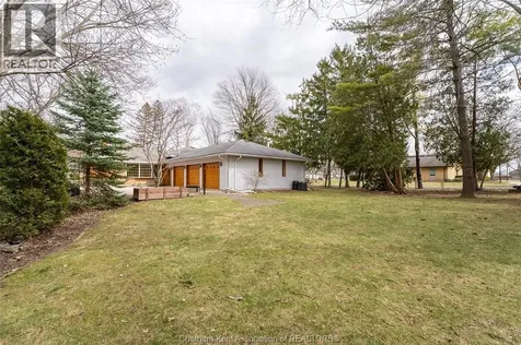15 Detroit Drive Chatham ON N7M 2M2