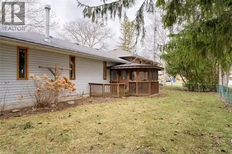 15 Detroit Drive Chatham ON N7M 2M2