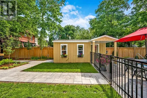 739 Colborne Street Brantford ON N3S 3R9