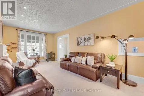 739 Colborne Street Brantford ON N3S 3R9