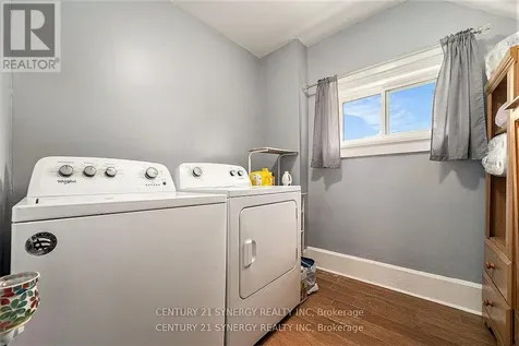 25 Kensington Avenue Smiths Falls ON K7A 2K6