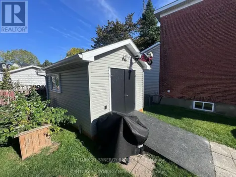 25 Kensington Avenue Smiths Falls ON K7A 2K6