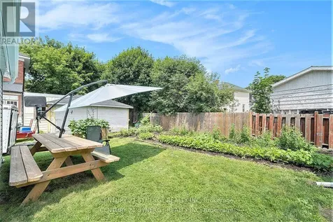 25 Kensington Avenue Smiths Falls ON K7A 2K6