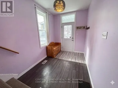 25 Kensington Avenue Smiths Falls ON K7A 2K6