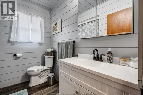 72 Hodgins Street Leamington ON N8H 2N7