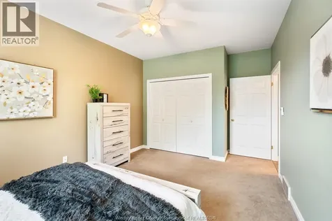 15 Oakgrove Lane Chatham ON N7L 5R9