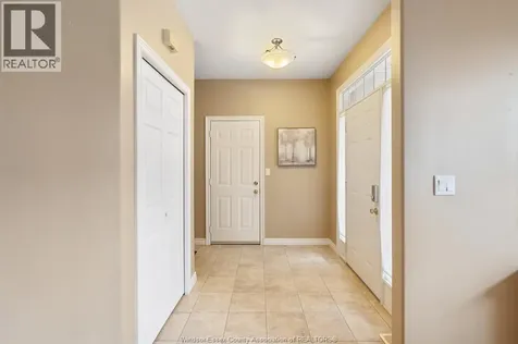 15 Oakgrove Lane Chatham ON N7L 5R9
