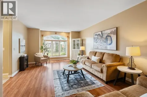 15 Oakgrove Lane Chatham ON N7L 5R9