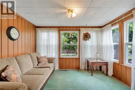 273 Henkel Place Windsor ON N8Y 2E8