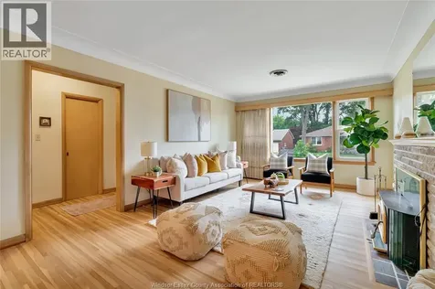 273 Henkel Place Windsor ON N8Y 2E8