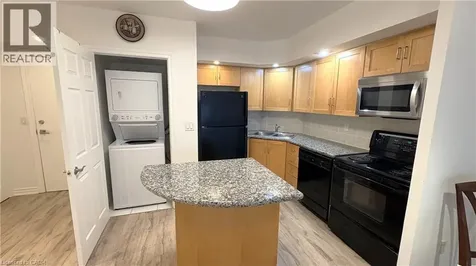 250 Wellington Street West Toronto ON M5V 3P6