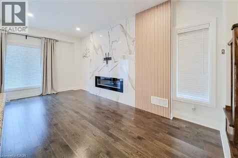8 Dayman Drive Ancaster ON L9K 0J9