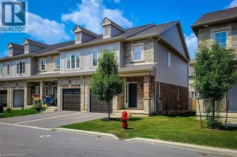 8 Dayman Drive Ancaster ON L9K 0J9