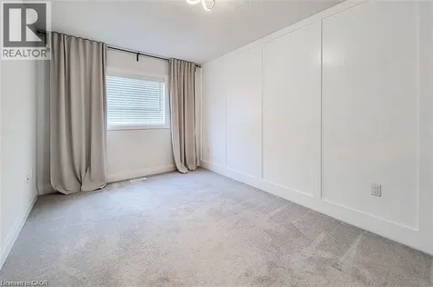 8 Dayman Drive Ancaster ON L9K 0J9